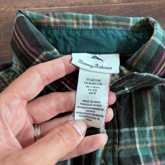 Tommy Bahama Boys Medium 7/8 Button Down Collared Shirt Green Red Plaid - Picture 2 of 6